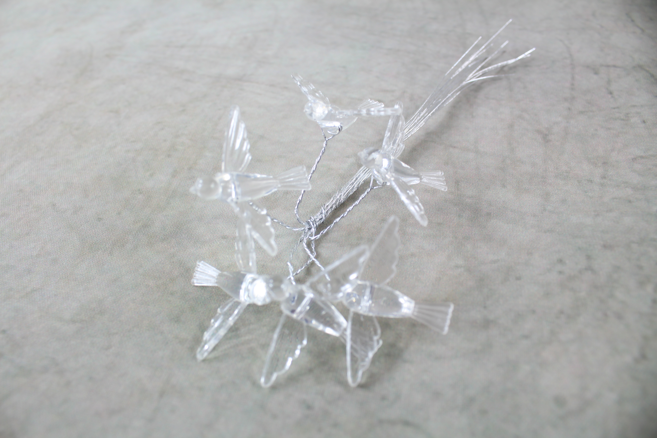 36 x Mini Acrylic Doves On Silver Wire