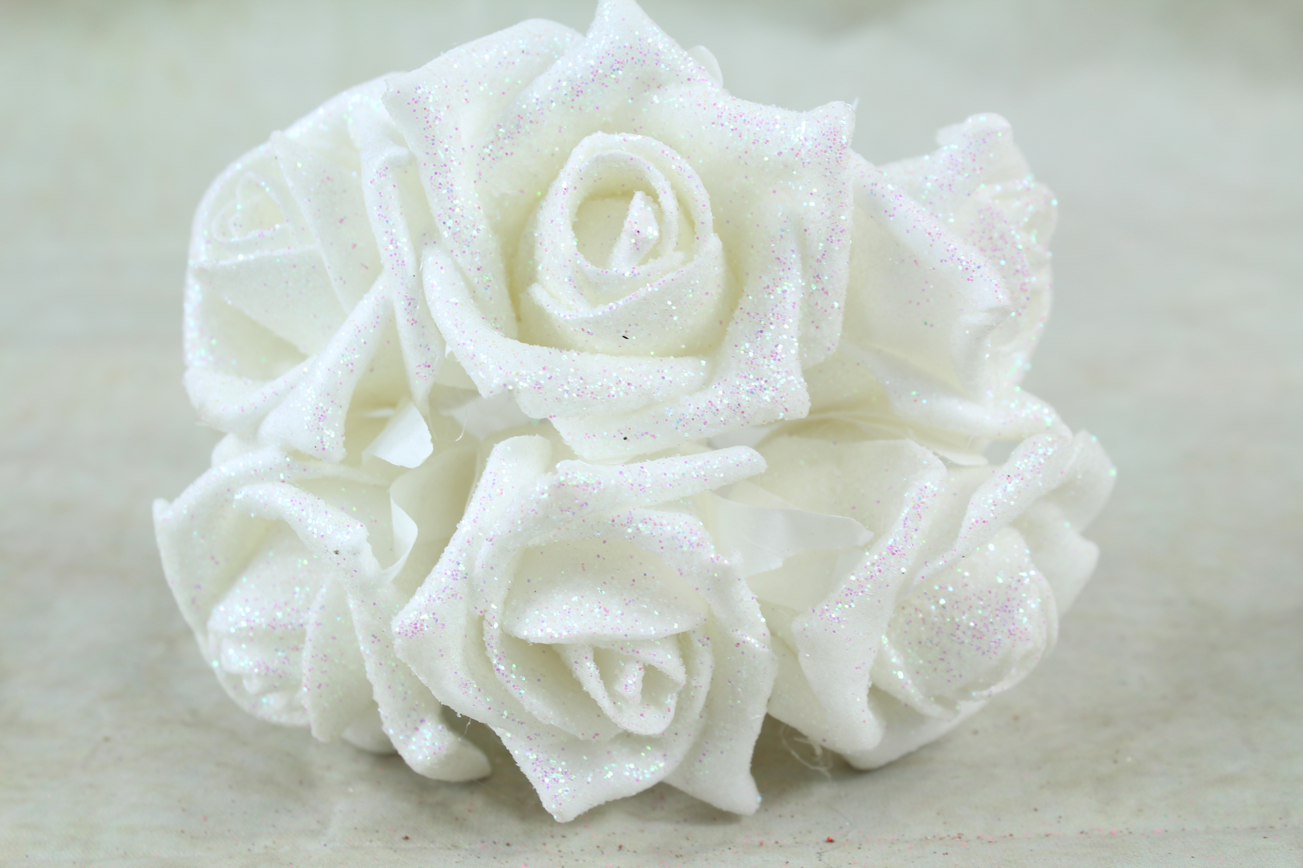 4 x 6 cm Glitter Foam Rose Bunches