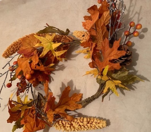 30cm Autumnal Wreath On Twig Base
