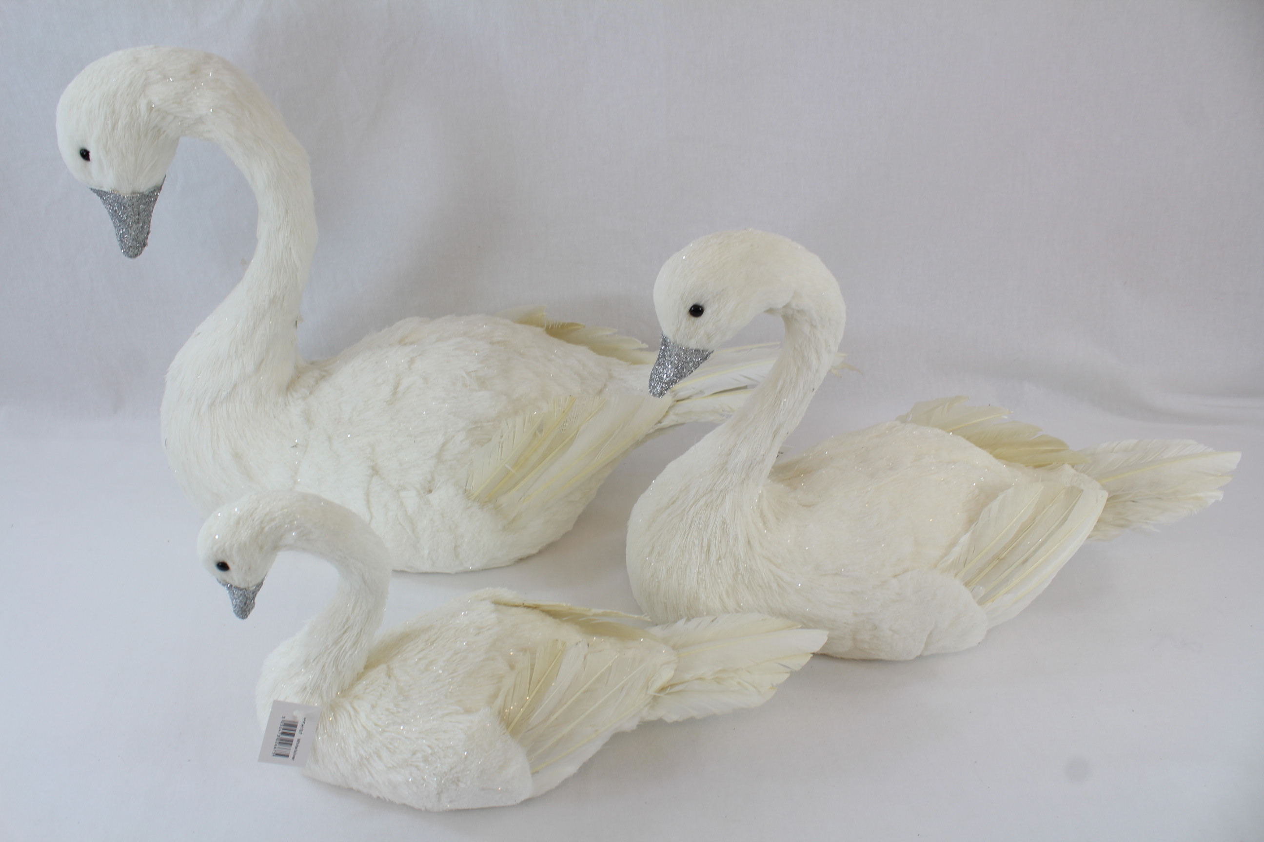 2 x Polystyrene Feather Swan Statue 3 sizes