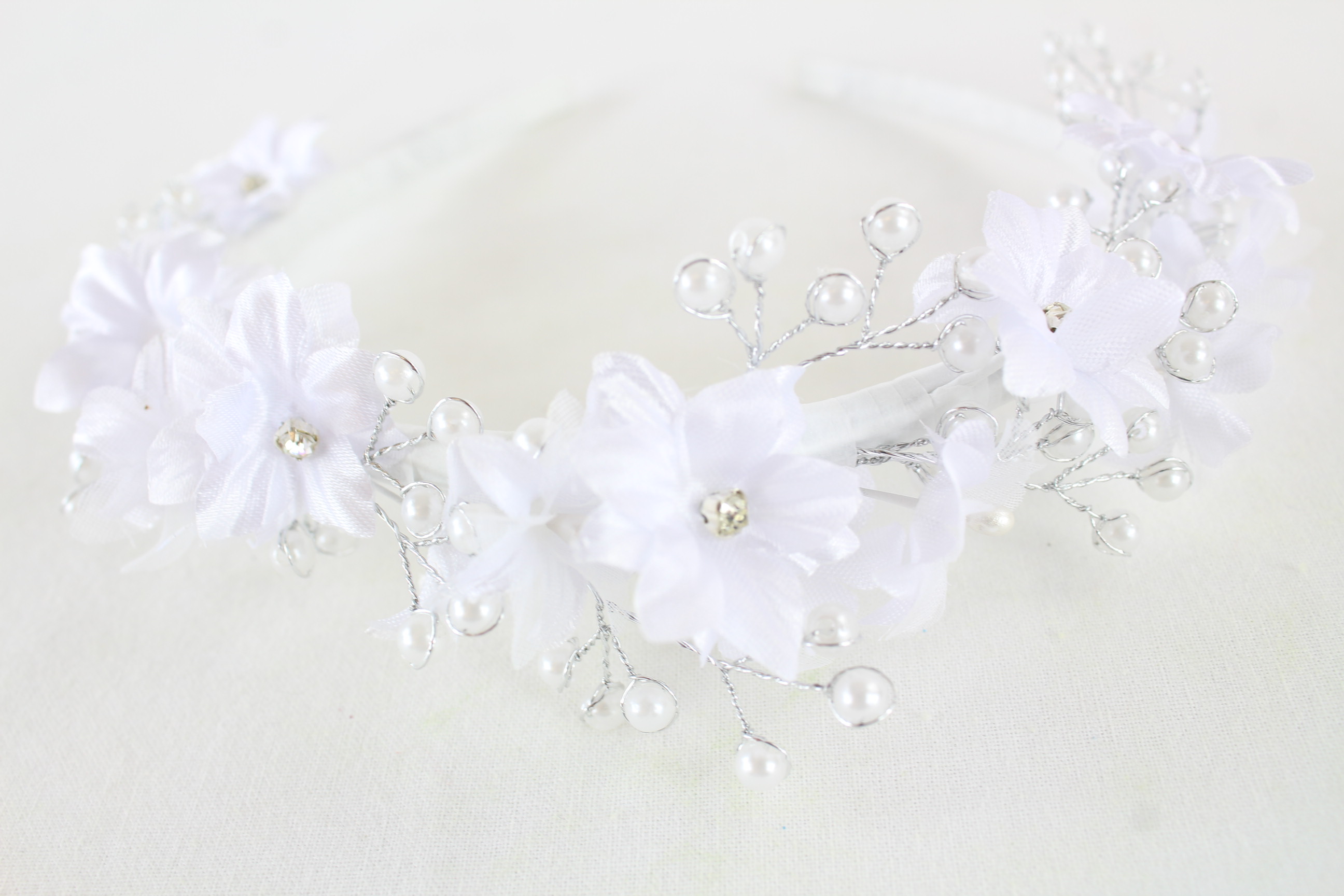 5 x Metal Head Band With Pearls & Floral Decorations