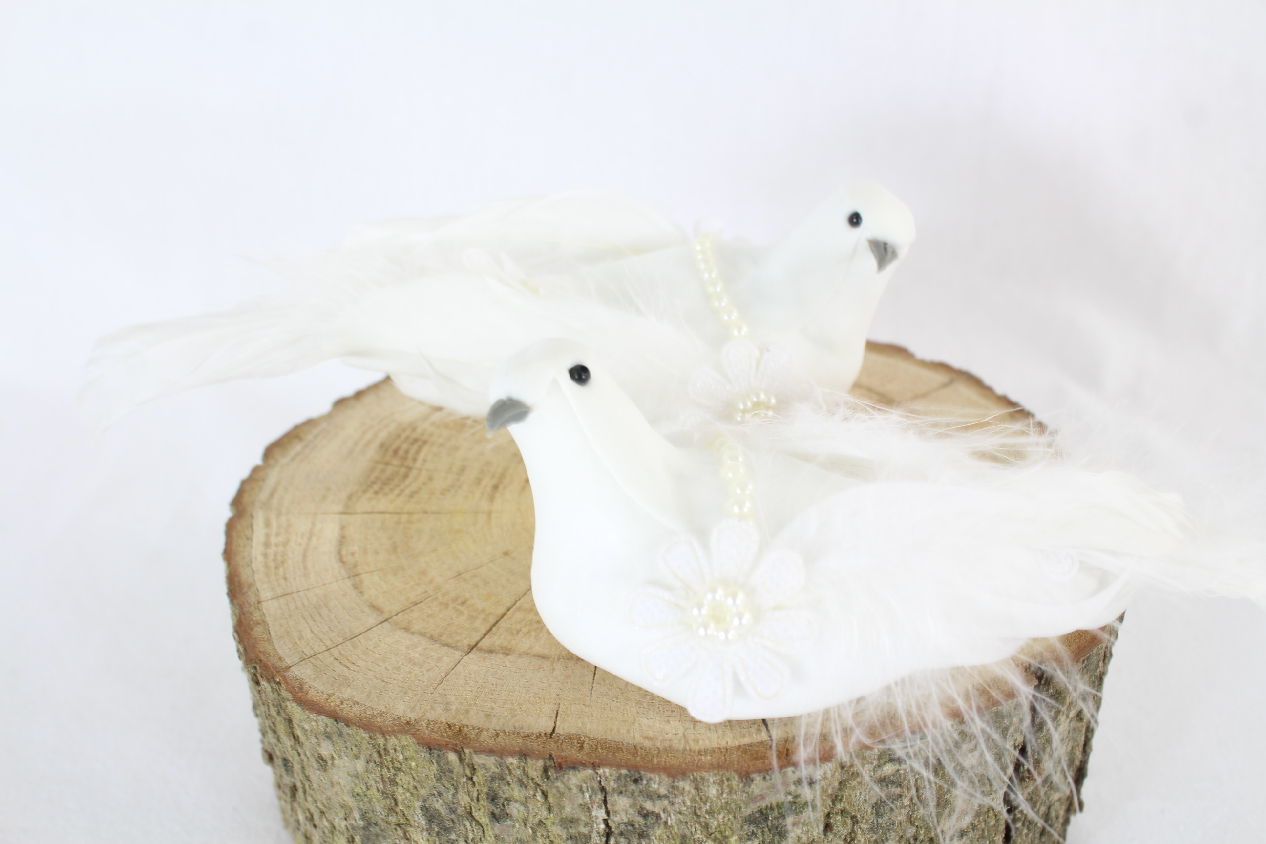 14cm Doves Decorated With Gems Feathers